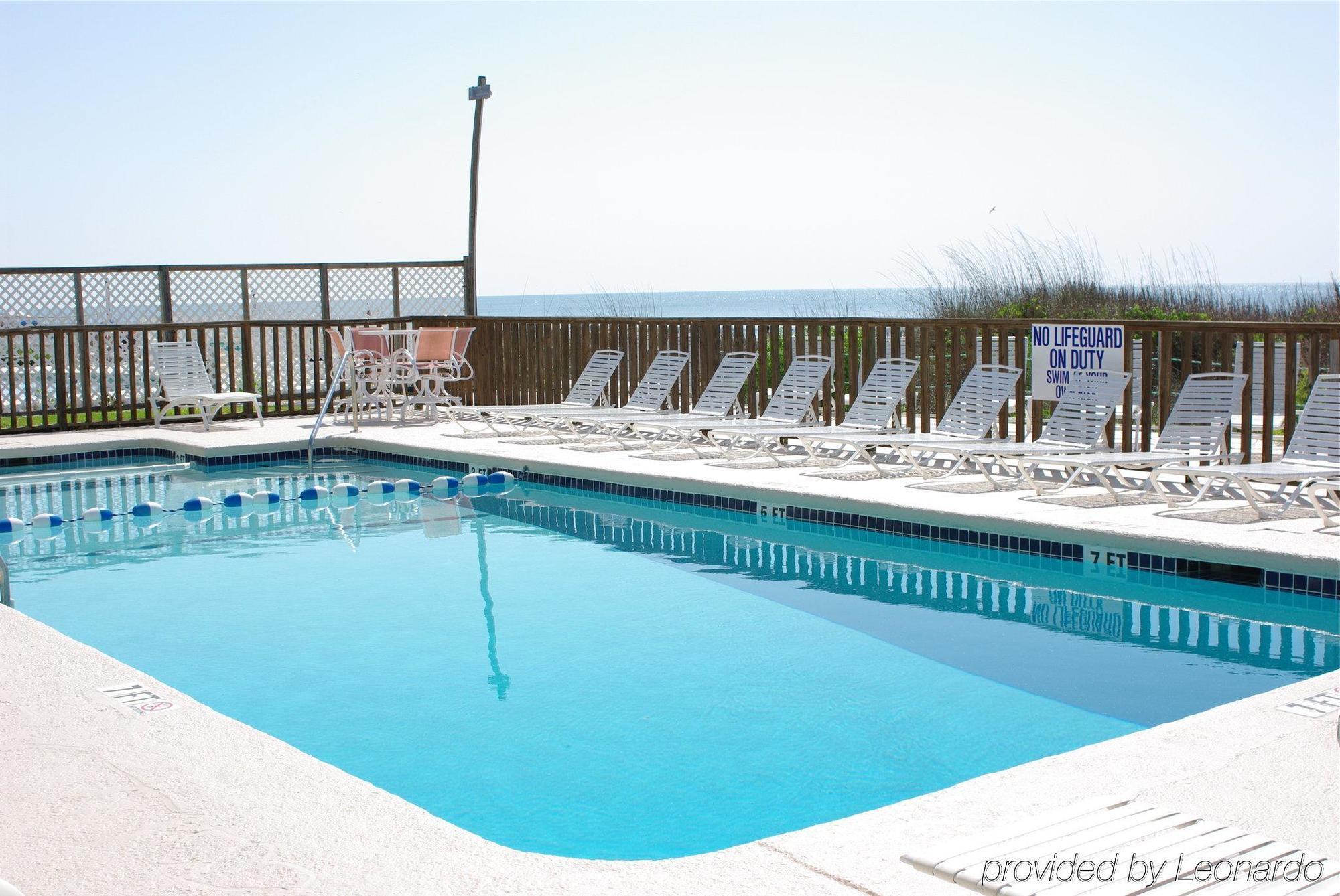 Castaway Beach Inn & Swim Up Bar Север Миртл Бич Удобства фото